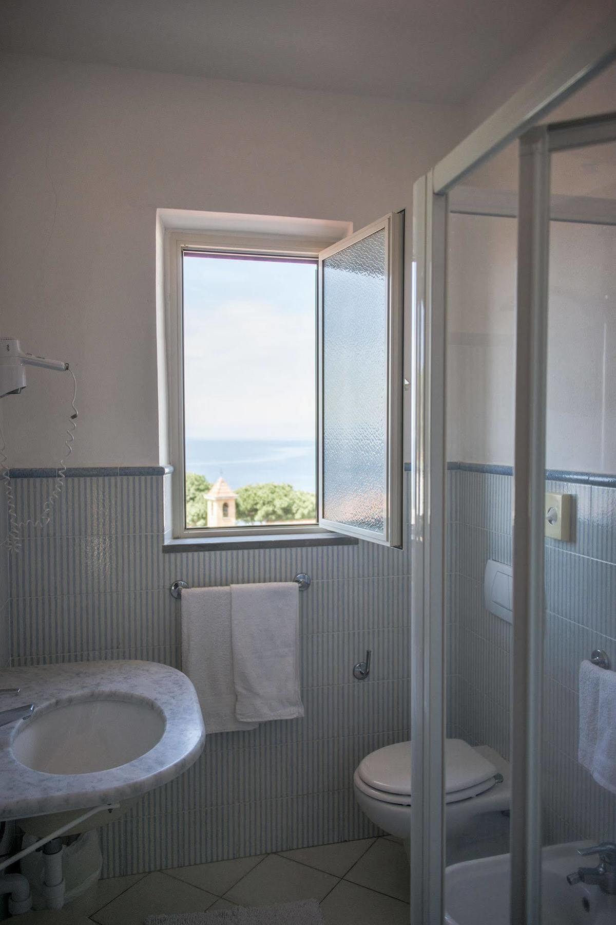 Hotel Il Perseo Chiessi Eksteriør billede